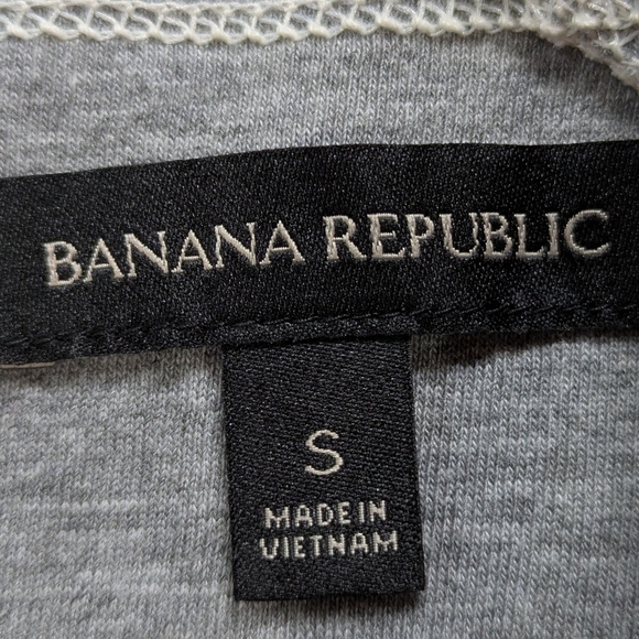 Banana Republic Off White Short Sleeve Structured Top S - Picture 5 of 7